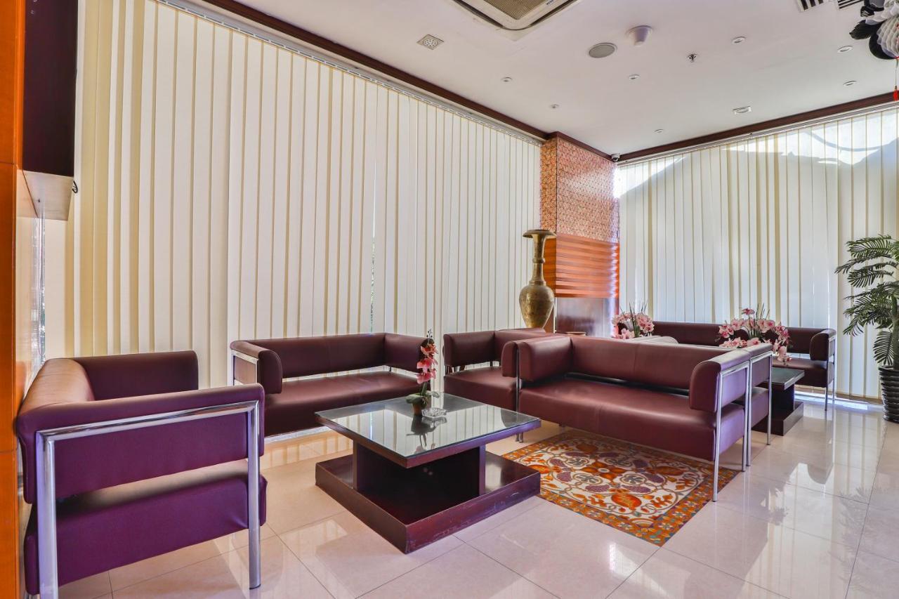 Grand Pj Hotel 拉斯阿尔卡麦 外观 照片
